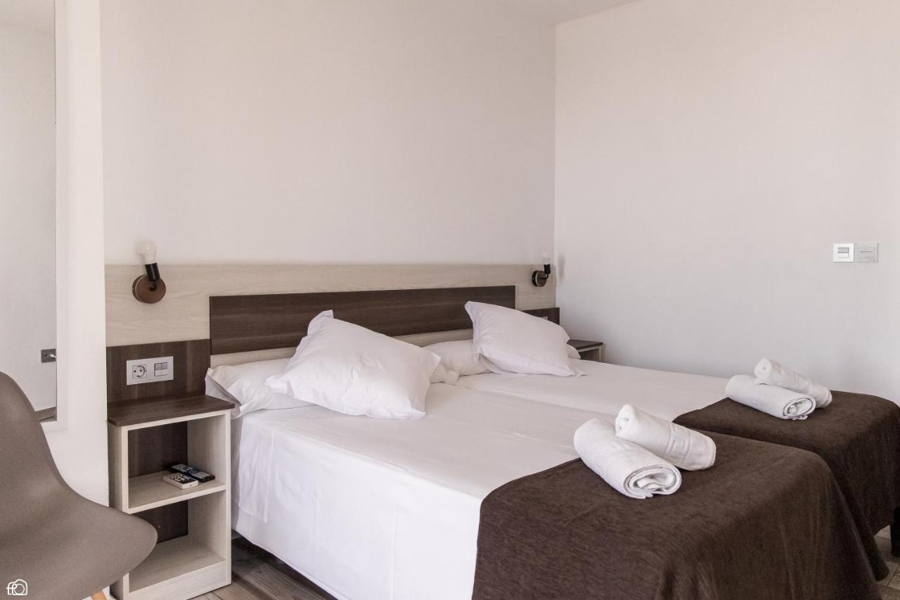 Meson Hostal La Cabana Medellín Extérieur photo